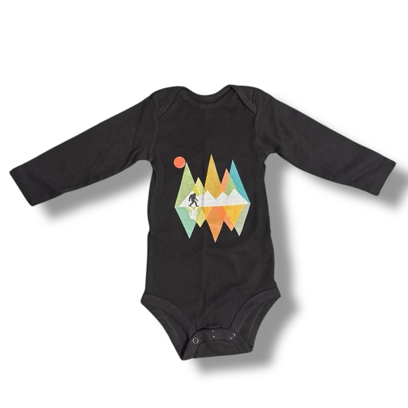 Other - Unisex Sasquatch onesie EUC